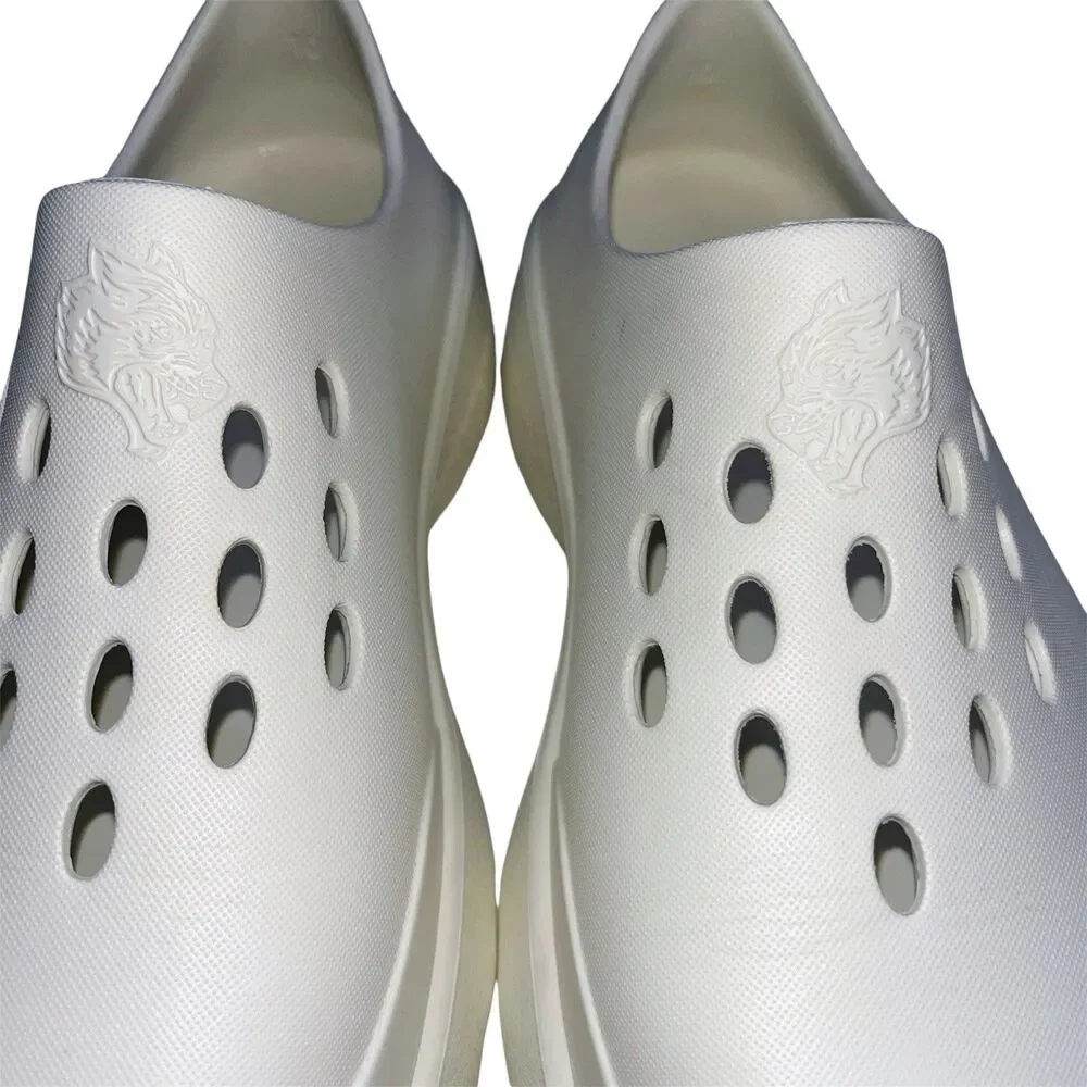 Darc Sport Hanzo V2 Foam Clog Shoes  Bone White Unisex M10 / W11.5 Slip-On Gym